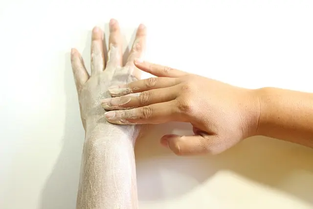Cómo elegir el mejor exfoliante para tu tipo de piel