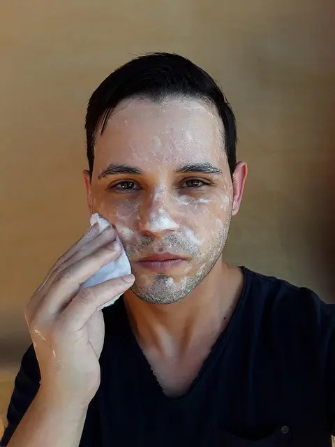 Todo lo que necesitas saber sobre la limpieza facial diaria