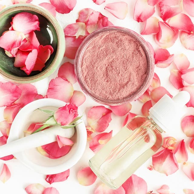 Cómo potenciar tu rutina de belleza con aceites naturales