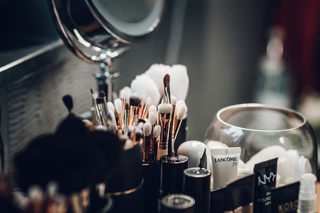 Cómo preparar tu piel para un maquillaje duradero