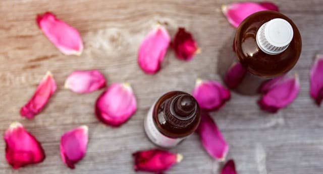 Cómo utilizar el aceite de rosa mosqueta para una piel radiante